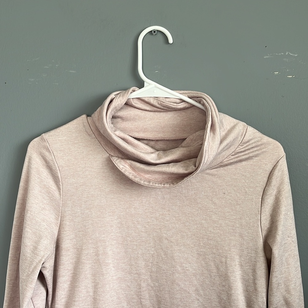 Apana Activewear Sweatshirt - Picture 2 of 9